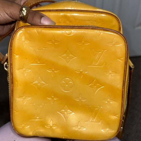 Vintage Crossbody, Louis Vuitton - Picture 7 of 16